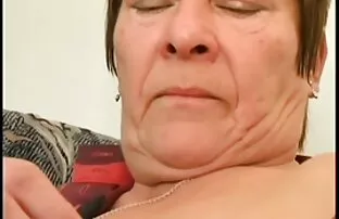 XXX 美しさ若い小さな胸がタイトな猫に浸透 無理矢理 顔射 動画