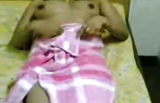 XXX 茶色の髪のアジアの女の子が単に膣 人妻 に 無理やり 中出し