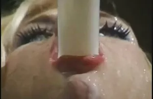 XXX 顔を共有する美しさ 無理やり 中出し セックス 動画