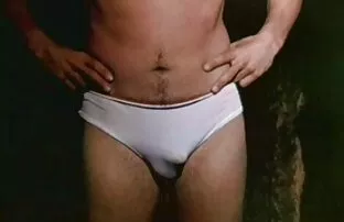 XXX 美しさは彼に最初のダンスを与えた 無理やり 中出し 無料