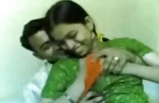 XXX 潮吹きラティーナLesboセクション 人妻 無理やり 中出し 動画