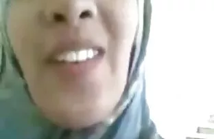 XXX 18-ケイティクラウンは泥棒と性交することを余儀なくされています 無理やり れい ぷ