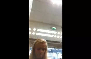 XXX 肌-メイドラティーナ若い十代のニコールBexleyダウンと汚れ 中出し 無理矢理 動画