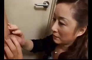 XXX 懐かしの歴史2 アダルト 無理やり