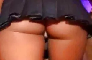 XXX 美しいロリータ肛門ディルド アダルト 動画 無料 無理やり