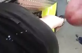 XXX 女の子は、あなたはまだ処女です 無理やり クンニ 動画